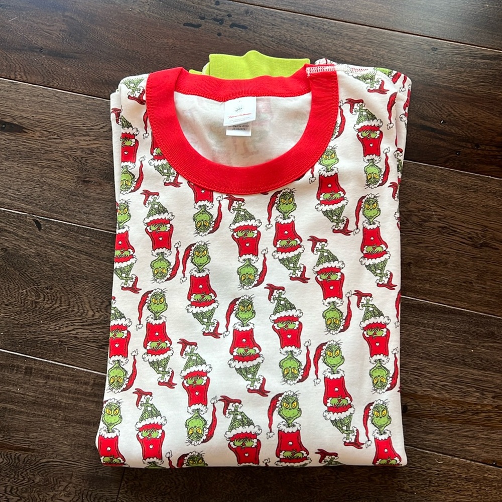 Adult Dr. Seuss Grinch Long John Pajama Top